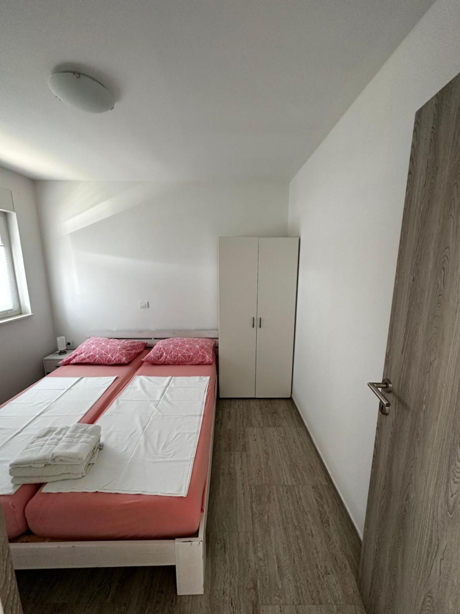 Apartmani Tamaris Муртер Екстериор снимка